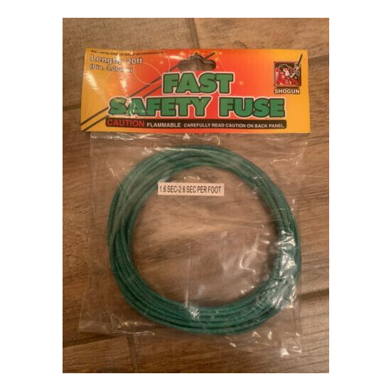 Hobby Canon Wick Green Safety Fuse For Model Rocket, Canon, Or Fireworks 20 Feet